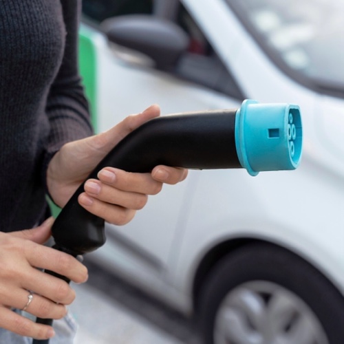 How Commercial EV Chargers Boost Workplace Efficiency