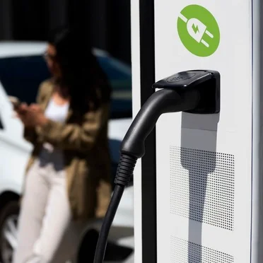 Monetising Your Commercial EV Charger